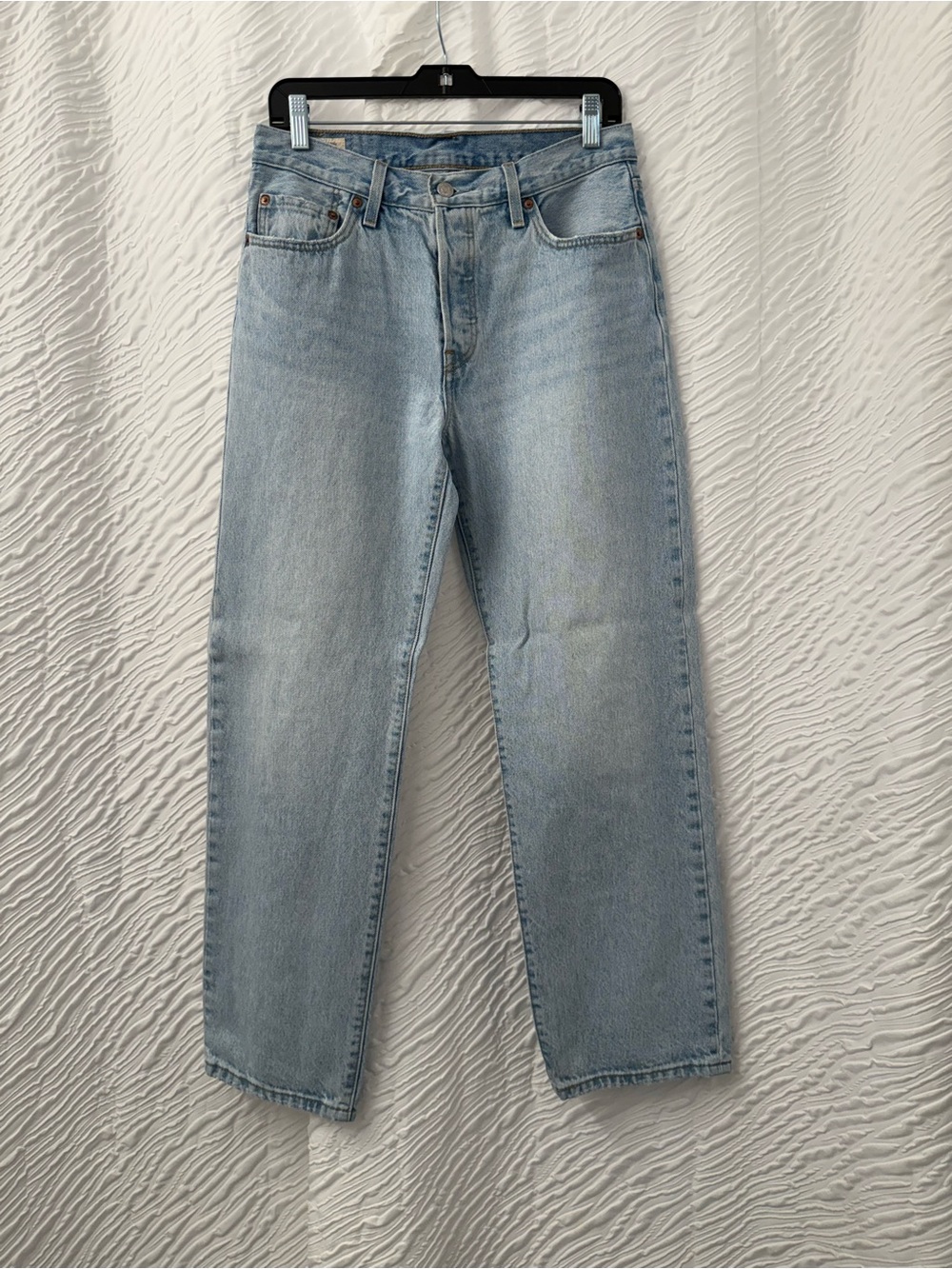 Levi’s 501 90’s Straight-Leg Jeans